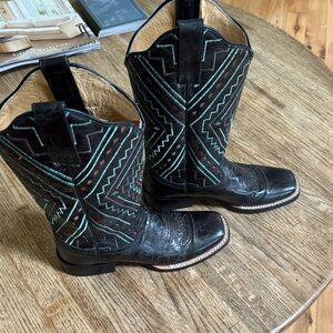 Roper Native Square Toe Sz. 6